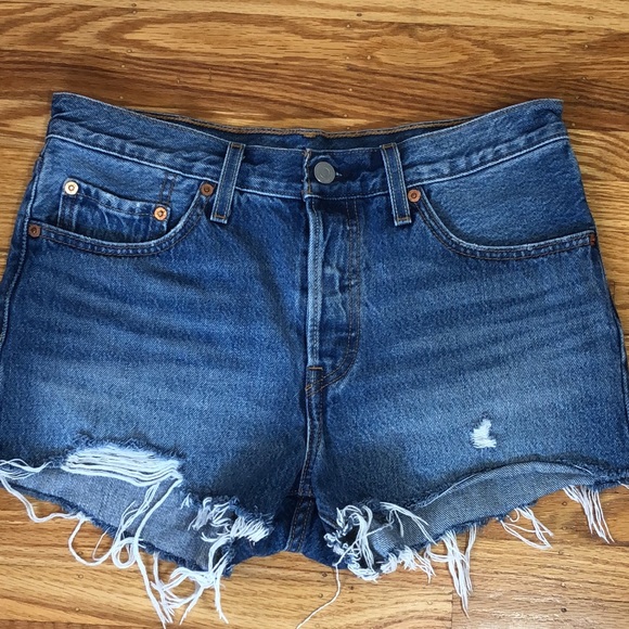 Levi's Pants - Levi’s 501 High Rise Cut-Off Denim Shorts Size 27